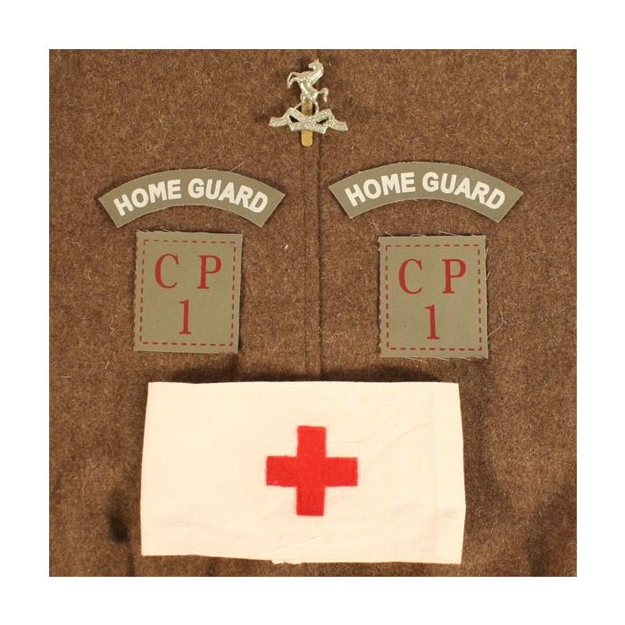 dads-army-private-godfrey-medical-badge-set