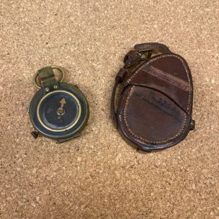 MKVIII Verner's Pattern compass dated 1917 by F-L with leather pouch 