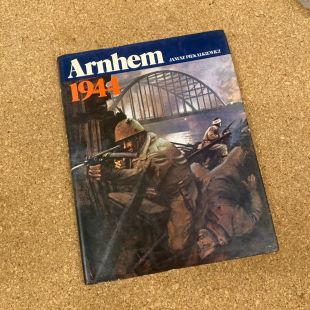 Arnhem 1944 by Janusz Piekalkiewicz 1977