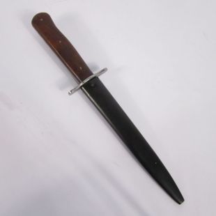 WW2 trench knife  with metal belt clip