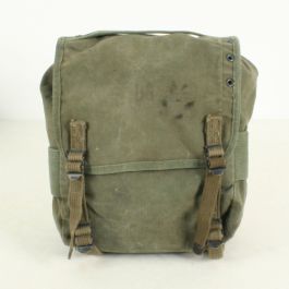M56 butt pack early model. Used.
